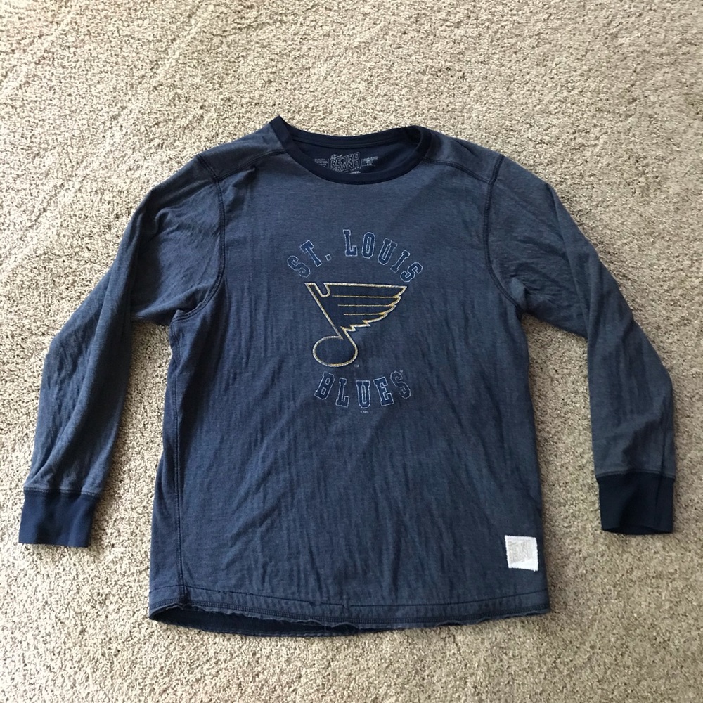 Men’s St. Louis blues long sleeve shirt medium